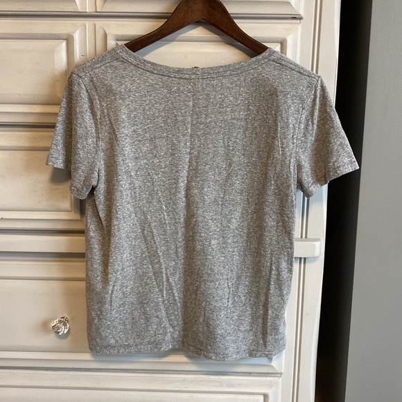 BP gray basic tee - Picture 3 of 3